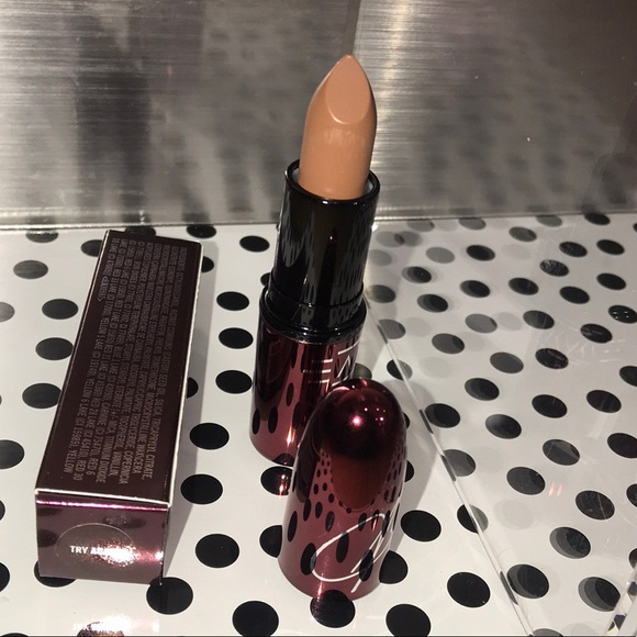 BRAND NEW Aaliyah MAC Lipstick- TRY AGAIN🔥 - Picture 7 of 8